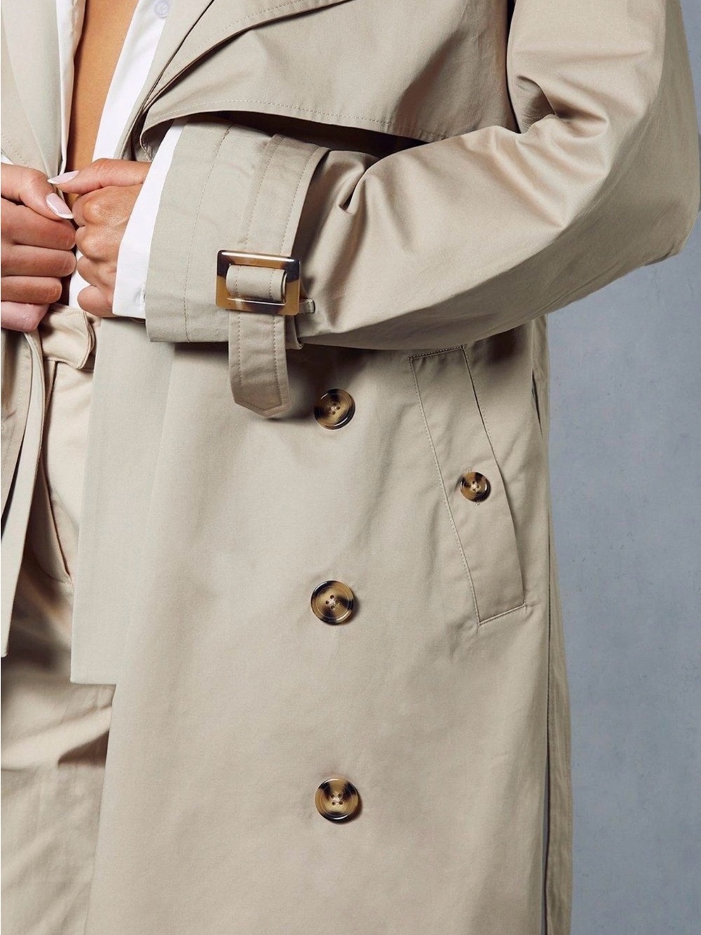 Classic Oversized Belted Trench Coat in Mocha - Picture 3 of 7